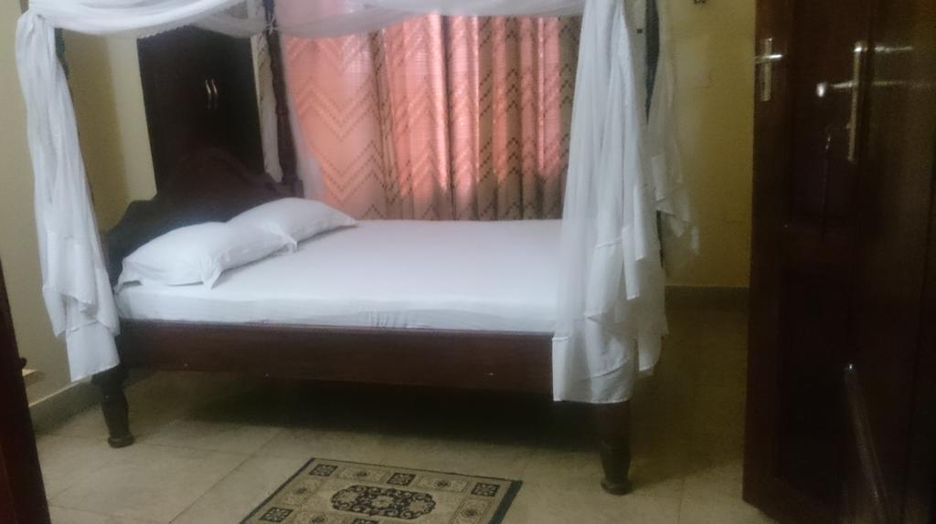 Transit Motel Ukonga Dár Al-Szalám Kültér fotó